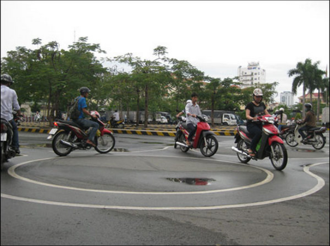 Thi Bằng Lái Xe Máy Thuận An Bình Dương
