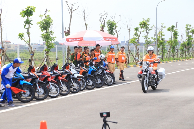 Thi Bằng Lái Xe Mô Tô A2 Quận Gò Vấp